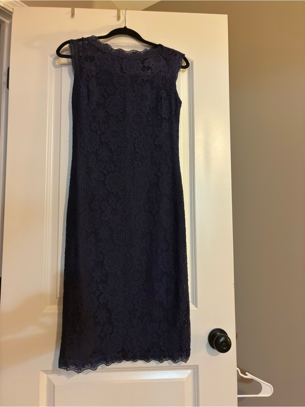 Sleeveless Lace  Dress in Navy